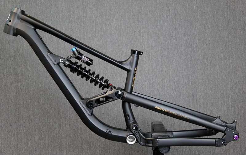 Vélo VTT Enduro Tout Suspendu  - Mountain Biking In The Uk avis et prix